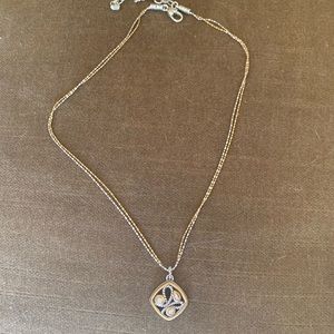 Brighton Beautiful two toned necklace